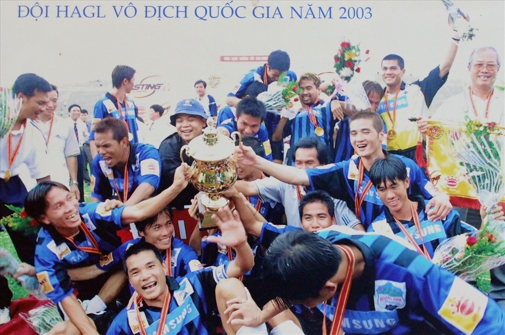 Hoàng Anh Gia Lai từng có 2 lần liên tiếp vô địch V-League ở mùa 2003 và 2004.