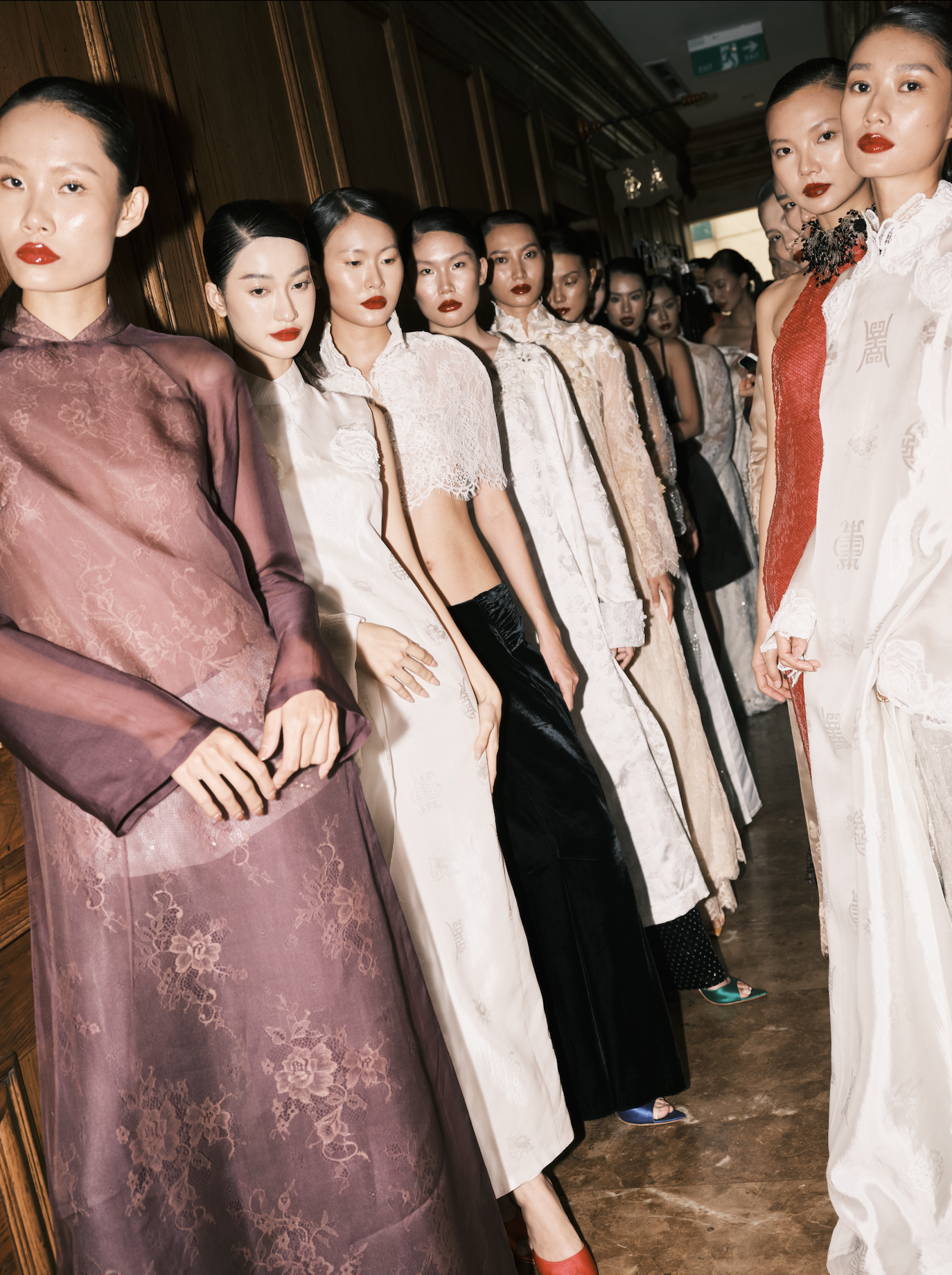 Ảnh màn hình 2025-12-24 lúc 12.00.55