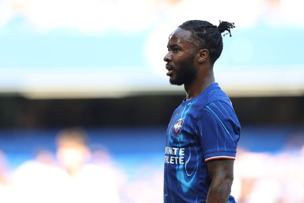 Raheem Sterling được Newcastle United quan tâm.