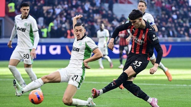  Jay phát triển mạnh mẽ ở Serie A.