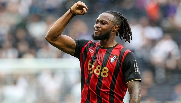 Bournemouth không muốn mất Semenyo.