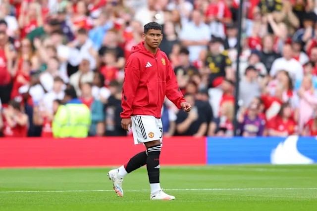 Diego Leon sẽ không rời Man Utd ở kỳ chuyển nhượng tháng Giêng.