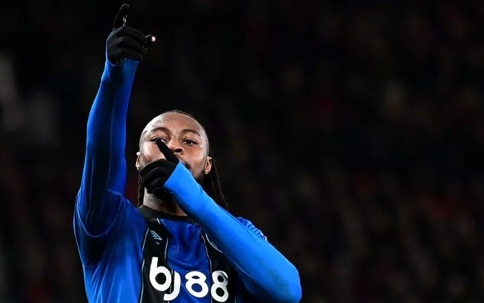 Semenyo là mục tiêu của MU, Man City.