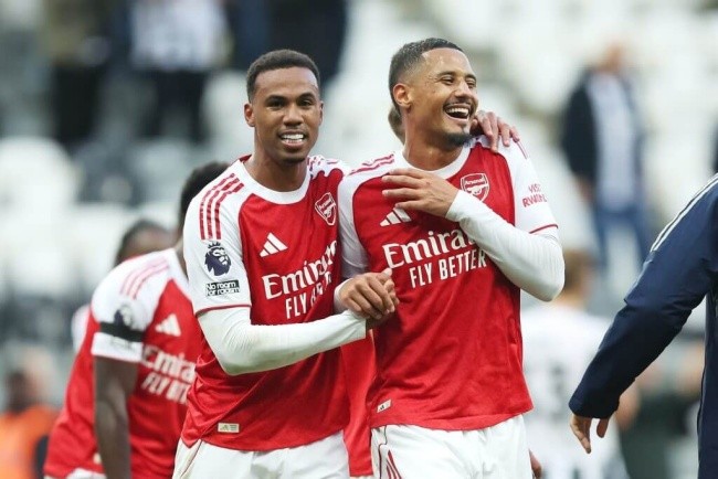 Cặp đôi Saliba - Gabriel của Arsenal.