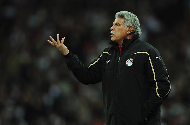 HLV Hassan Shehata lập kỷ lục khi 3 lần liên tiếp dẫn dắt tuyển Ai Cập vô địch AFCON.