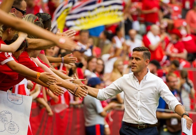 HLV John Herdman được kỳ vọng nâng tầm bóng đá Indonesia.