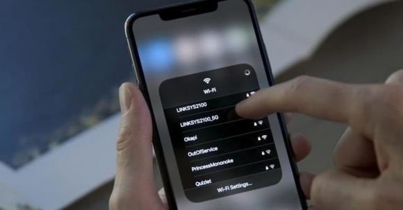 Không phải tất cả các mạng Wi-Fi đều được thiết lập bảo mật. 