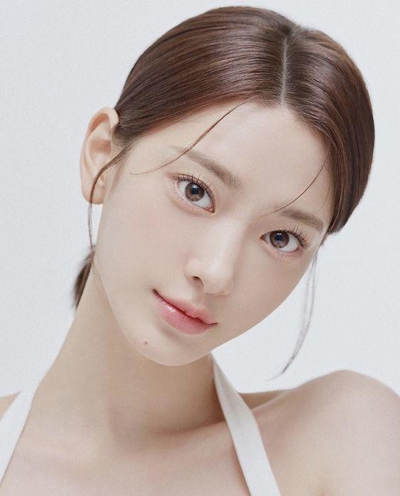 Huyết thanh chứa các hoạt chất cô đặc đóng vai trò quan trọng trong việc giải quyết những vấn đề này.