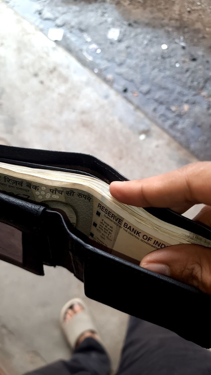 Người quân tử biết khi nào nên tiêu tiền khi nào nên giữ