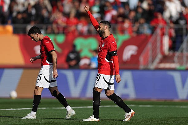 Ai Cập giành chiến thắng nhờ công của Salah.