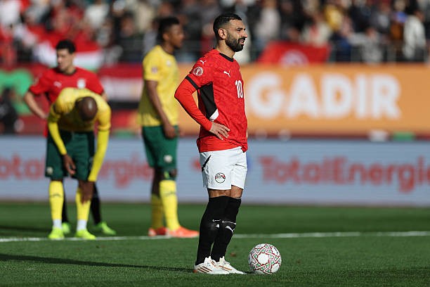 Phía Nam Phi phản đối quả phạt đền của tuyển Ai Cập.