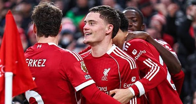 Florian Wirtz cảnh báo đồng đội sau trận thắng Wolves.