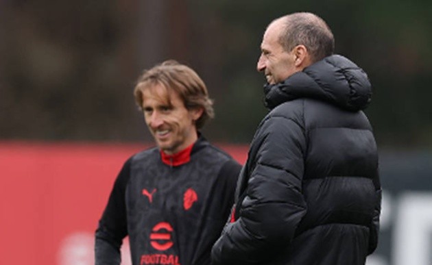 Modric là nhịp nối quan trọng nơi tuyến giữa Milan.