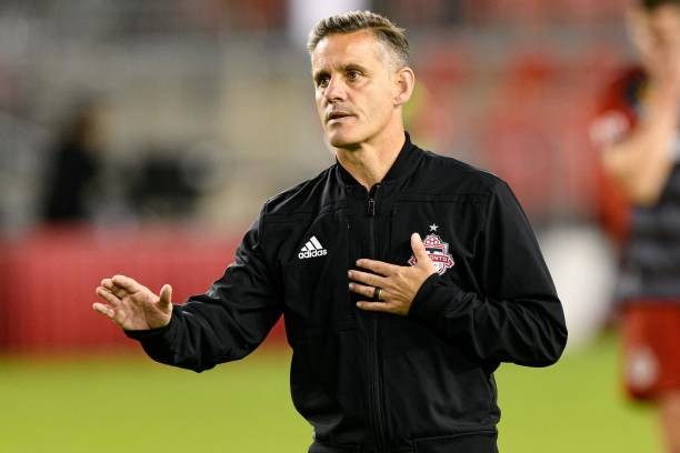 HLV John Herdman dự kiến nhận mức lương 40.000 USD/tháng ở tuyển Indonesia.