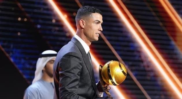  Cristiano Ronaldo xứng đáng với mọi danh hiệu cao quý.