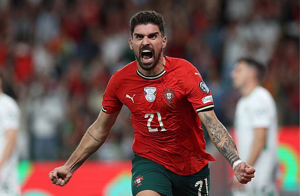 Neves là một sự bổ sung lý tưởng cho Liverpool. 