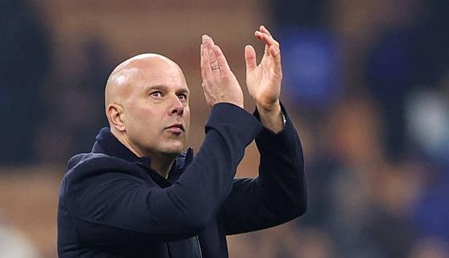 Arne Slot phải sớm tìm cách giải quyết vấn đề của Liverpool.