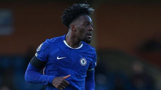 Leeds United lên kế hoạch mượn Axel Disasi từ Chelsea.