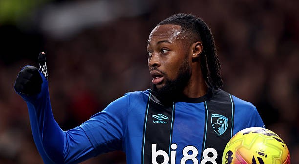 Semenyo đang trên đường đến Etihad. 