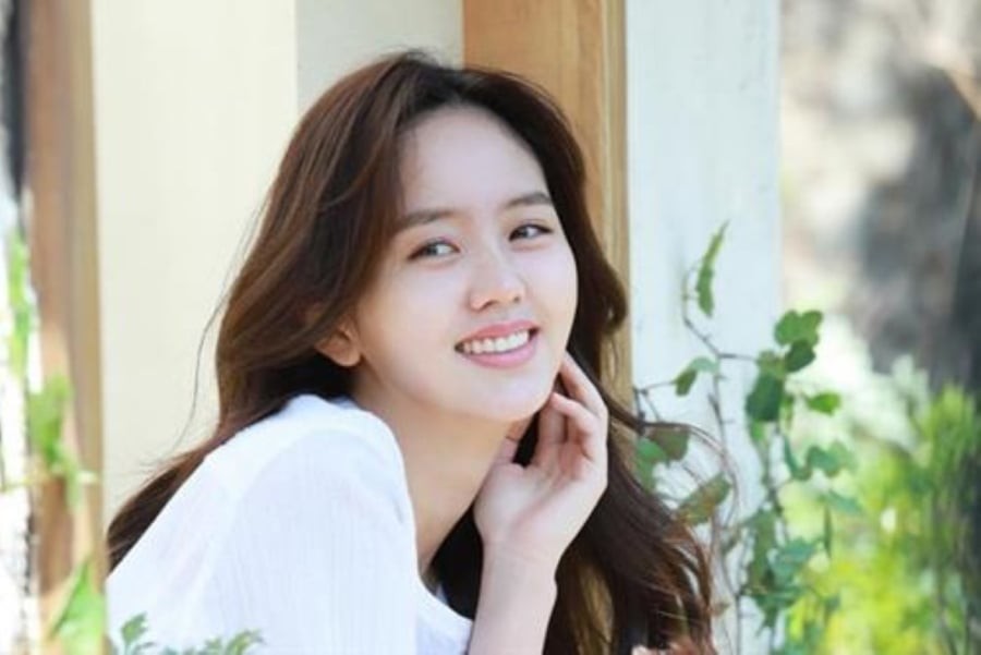 Người phụ nữ môi hồng tự nhiên và răng trắng thì đường tình cảm ngọt ngào, vợ chồng thương yêu nhau, đời sống tình cảm hạnh phúc. (Ảnh minh họa)