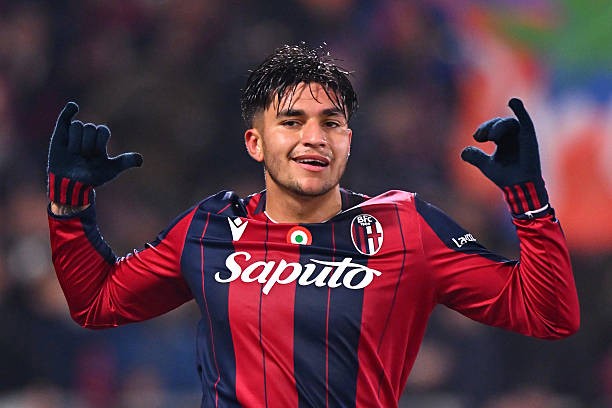 Castro hiện đang lọt vào tầm ngắm của Chelsea. 