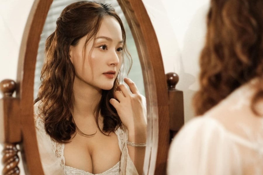 Lan Phương lên tiếng khi bị nhận xét 'Bố mẹ chia tay khổ các con'
