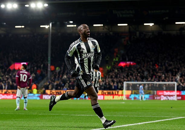 Yoane Wissa vừa ghi bàn cho Newcastle United.