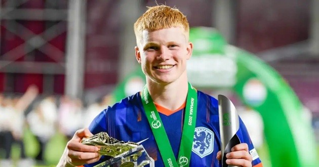 Kees Smit đã gây được danh tiếng ở các giải trẻ.