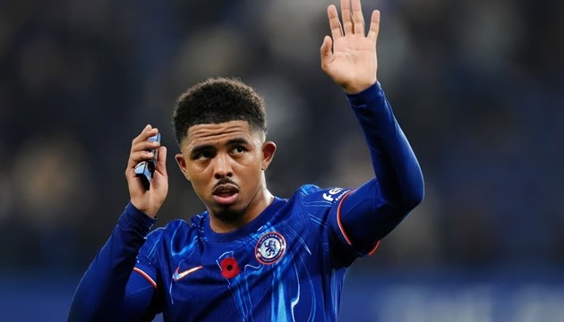 Fofana không hài lòng với toàn đội sau trận hòa Bournemouth.