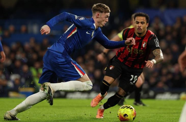 Palmer một lần nữa bị thay ra.