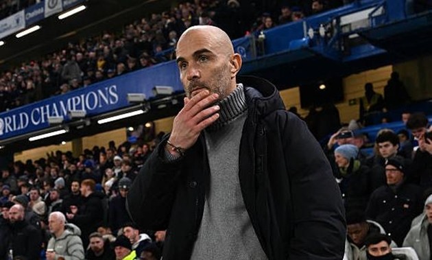 Đoàn quân của Enzo Maresca dần tụt lại phía sau các đối thủ.