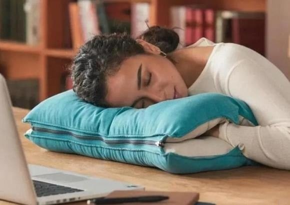 Nhiều người có thói quen ngủ nướng, nhưng điều này không tốt cho cơ thể.