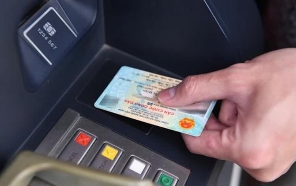 Để hạn chế rủi ro, người dân được khuyến nghị không đăng tải hình ảnh CCCD lên mạng xã hội, không gửi ảnh thẻ cho người lạ khi không thực sự cần thiết, đồng thời cảnh giác khi có yêu nghĩa cung cấp thông tin cá nhân với mục đích không rõ ràng.