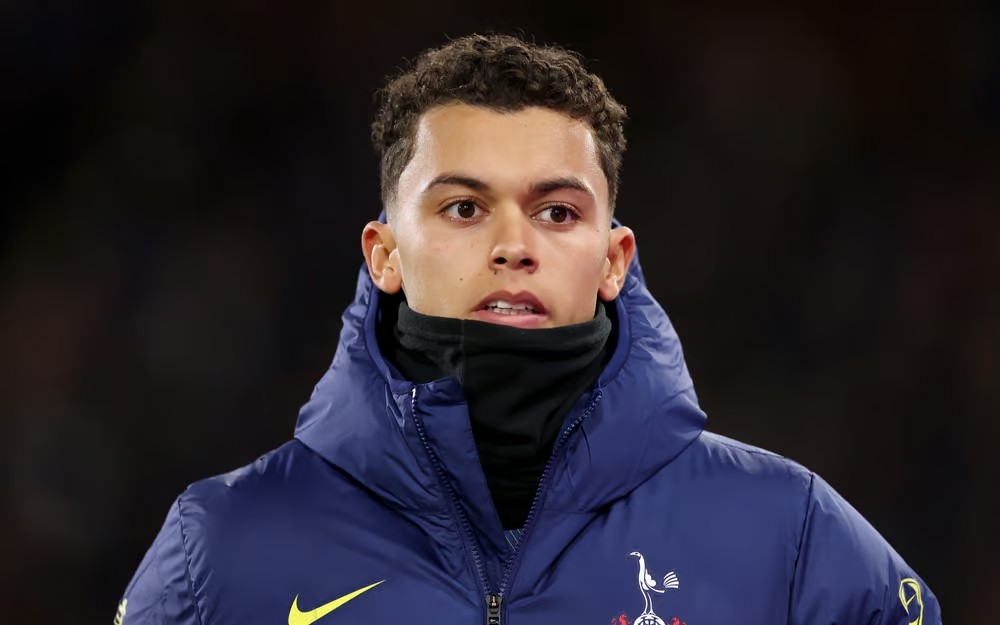 Brennan Johnson được cho sắp gia nhập Crystal Palace.