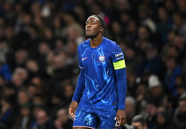 Axel Disasi không được thi đấu ở Chelsea mùa này.