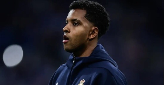 Rodrygo đứng trước những đồn đoán về tương lai.