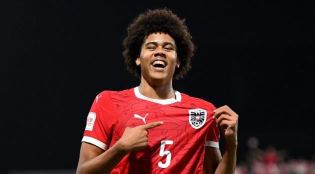  Ifeanyi Ndukwe là trung vệ đầy triển vọng.