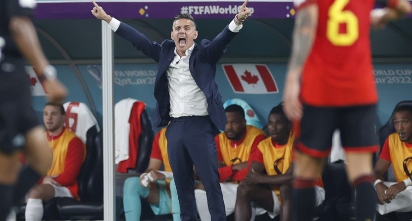 HLV John Herdman từng giúp Canada dự VCK World Cup.