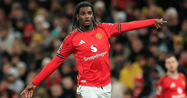 Heaven đã vượt qua các đàn anh để giành danh hiệu tháng 12.