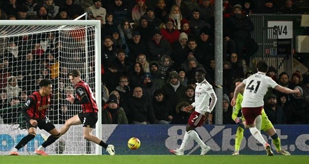 Declan Rice lập cú đúp vào lưới Bournemouth giúp Arsenal giành chiến thắng