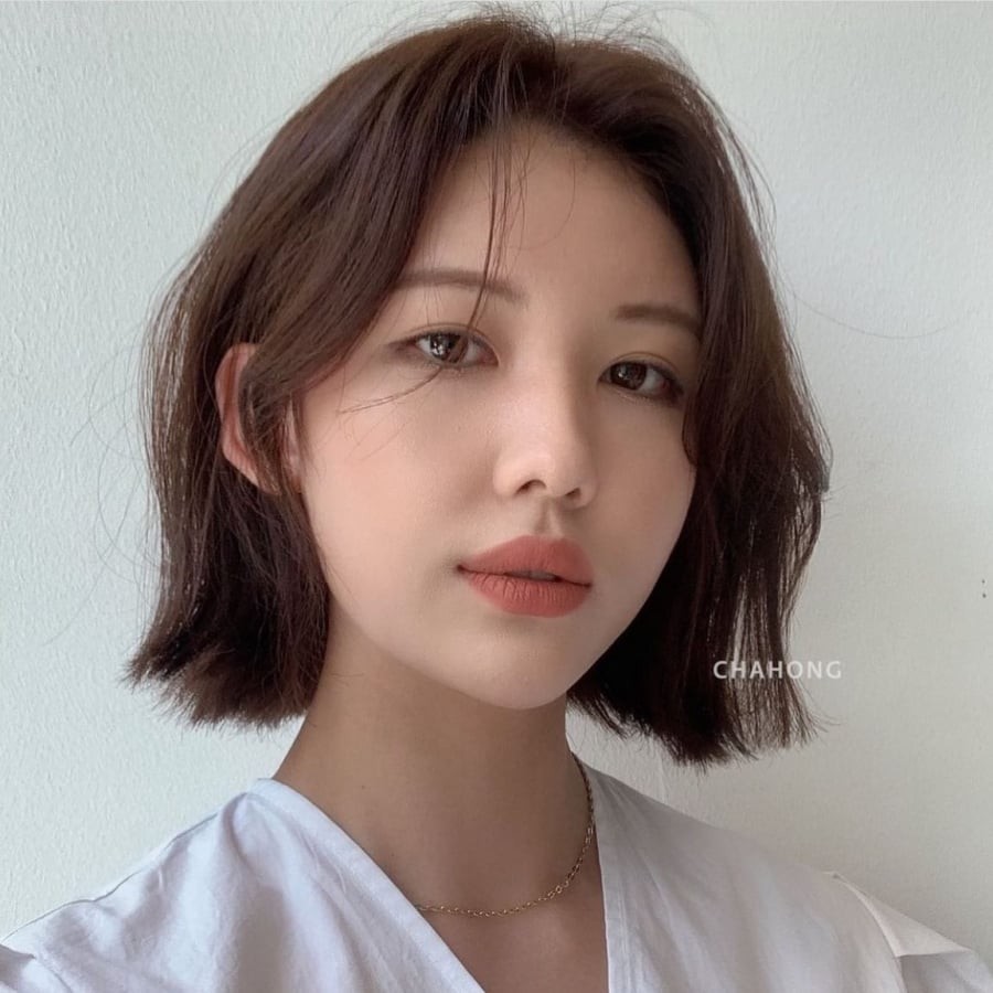 Kiểu tóc này mang đến cảm giác gọn gàng nhưng không hề đơn điệu nhờ khả năng biến hóa đa dạng. 