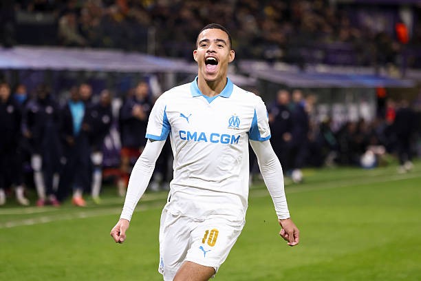 Greenwood lọt vào tầm ngắm của Barcelona. 