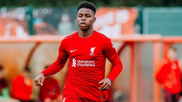  Figueroa có thể rời Liverpool giữa mùa.