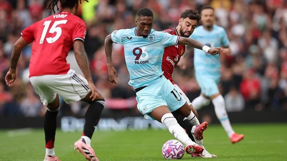 Manchester United vẫn được đánh giá cao hơn ở trận đấu tại vòng 21 Ngoại hạng Anh.