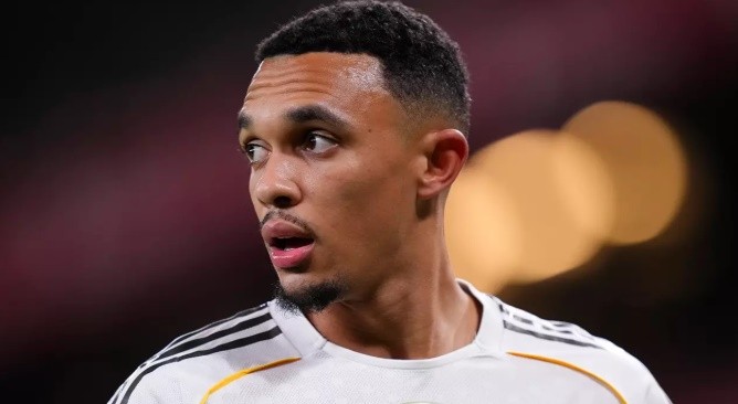 Real từ chối bán Arnold.