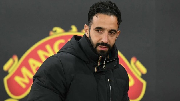 Cầu thủ MU hoang mang vì Amorim lầm bầm chỉ đạo chiến thuật.