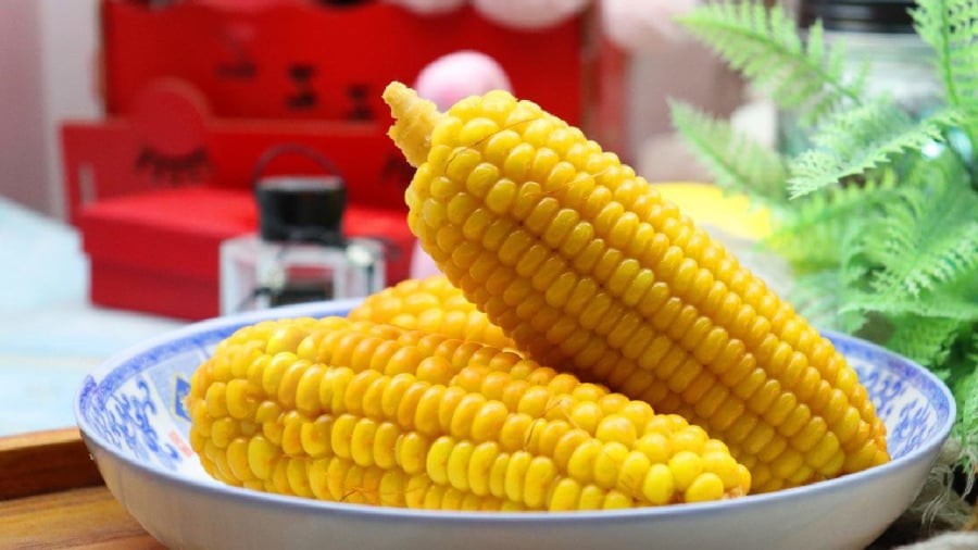 Ngô có giá trị dinh dưỡng cao nhưng ăn không đúng cách có thể làm đường huyết tăng nhanh, không tốt cho sức khỏe.