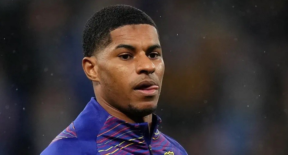 Rashford muốn ở lại Barca.