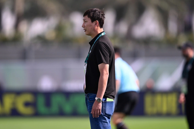 Những thay đổi nhân sự của HLV Kim Sang-sik được truyền thông Trung Quốc đánh giá cao.