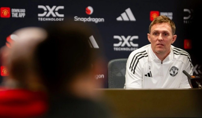 Darren Fletcher dược kỳ vọng giúp MU chơi khởi sắc.